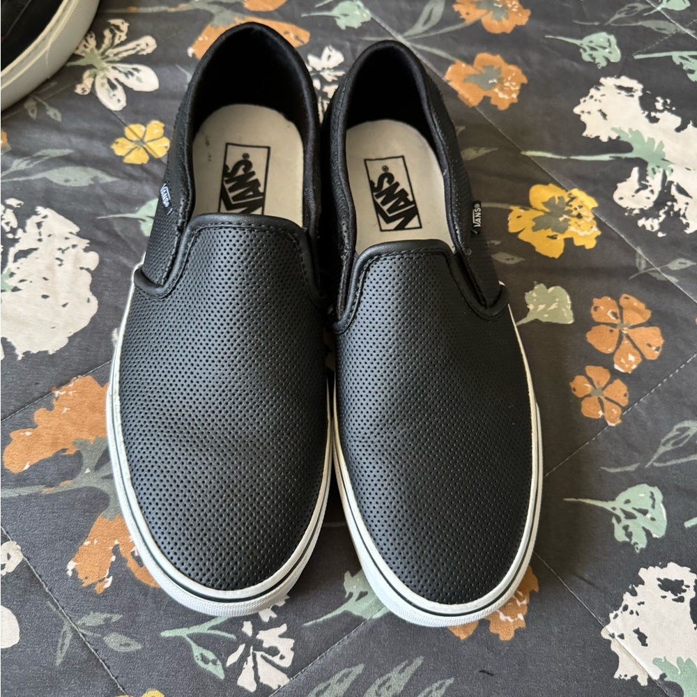 Women’s vans sneakers